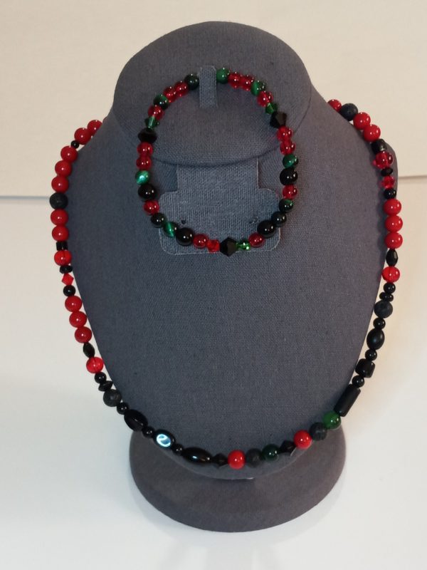 Unisex Red, Black & Green Necklace & Bracelet Set